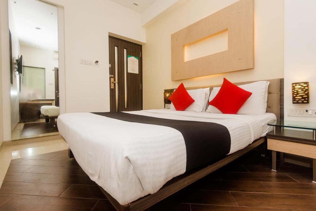 Hotel Capitol Тане Екстериор снимка